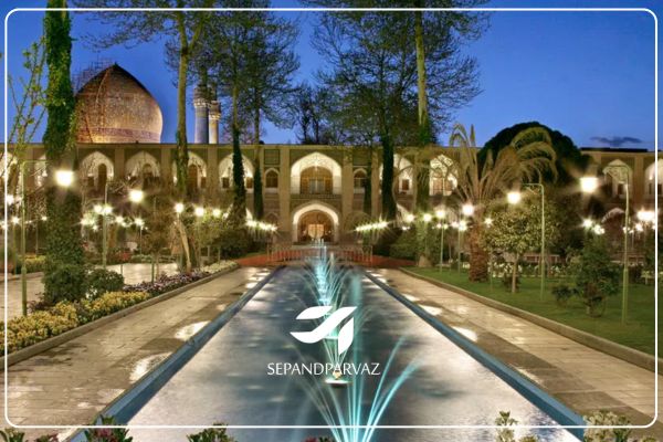 تور اصفهان هتل ۵ستاره عباسی
